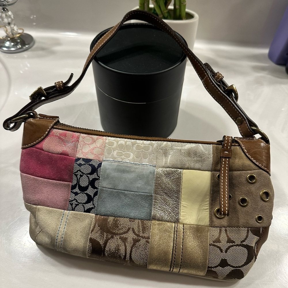 Multicolor Patchwork Shoulder Bag with Adjustable Strap